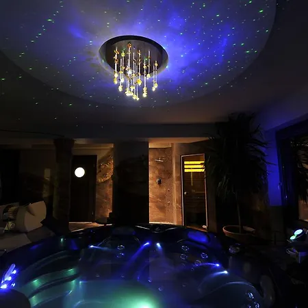 Zlota Hotel 2*