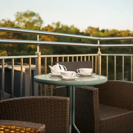 Zlota Hotel 2*