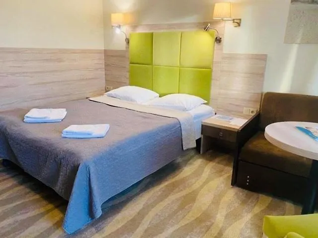 Zlota 2* קארוויה