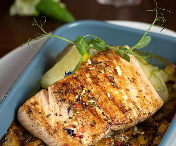 Zlota מלון קארוויה