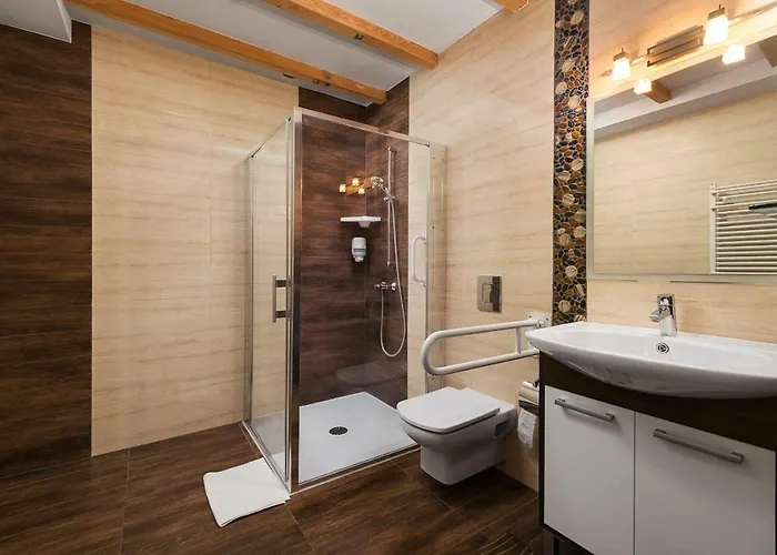 Zlota 2* קארוויה